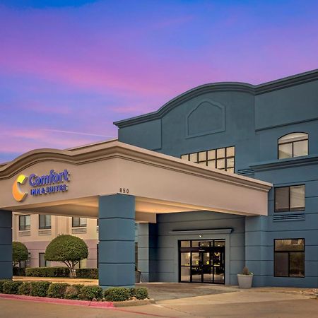 Comfort Inn & Suites Irving Las Colinas Dfw מראה חיצוני תמונה