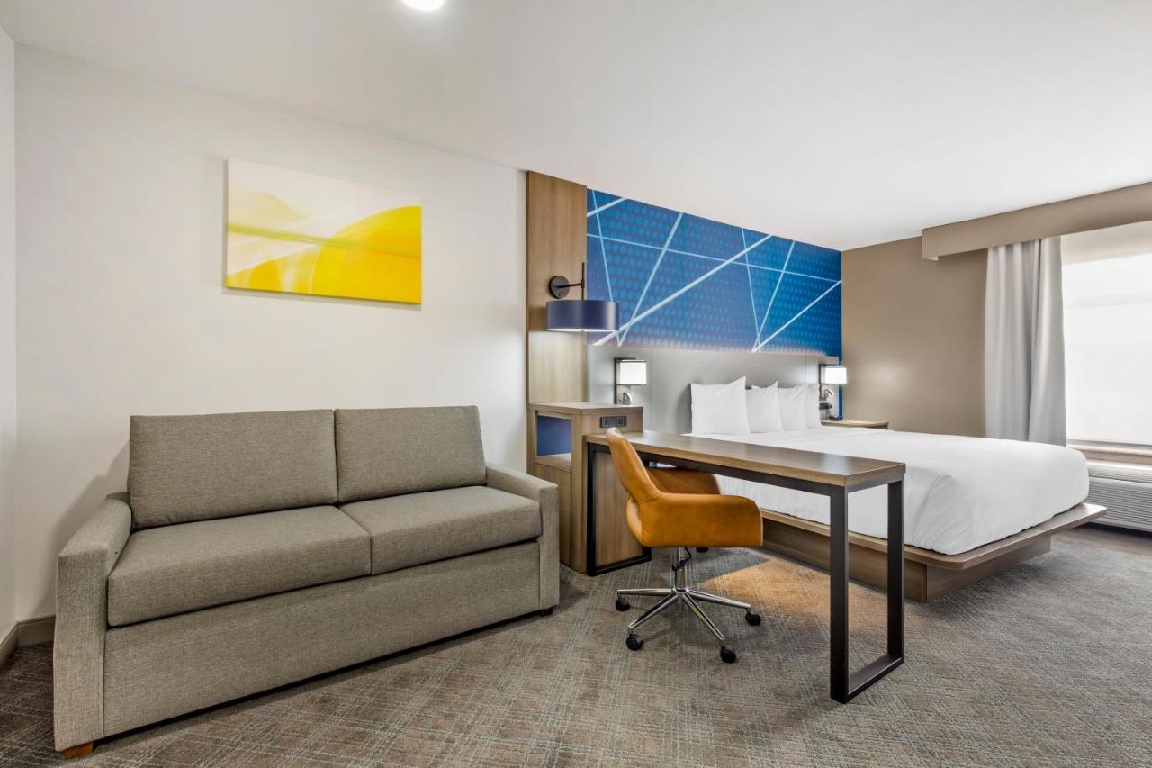 Comfort Inn & Suites Irving Las Colinas Dfw מראה חיצוני תמונה